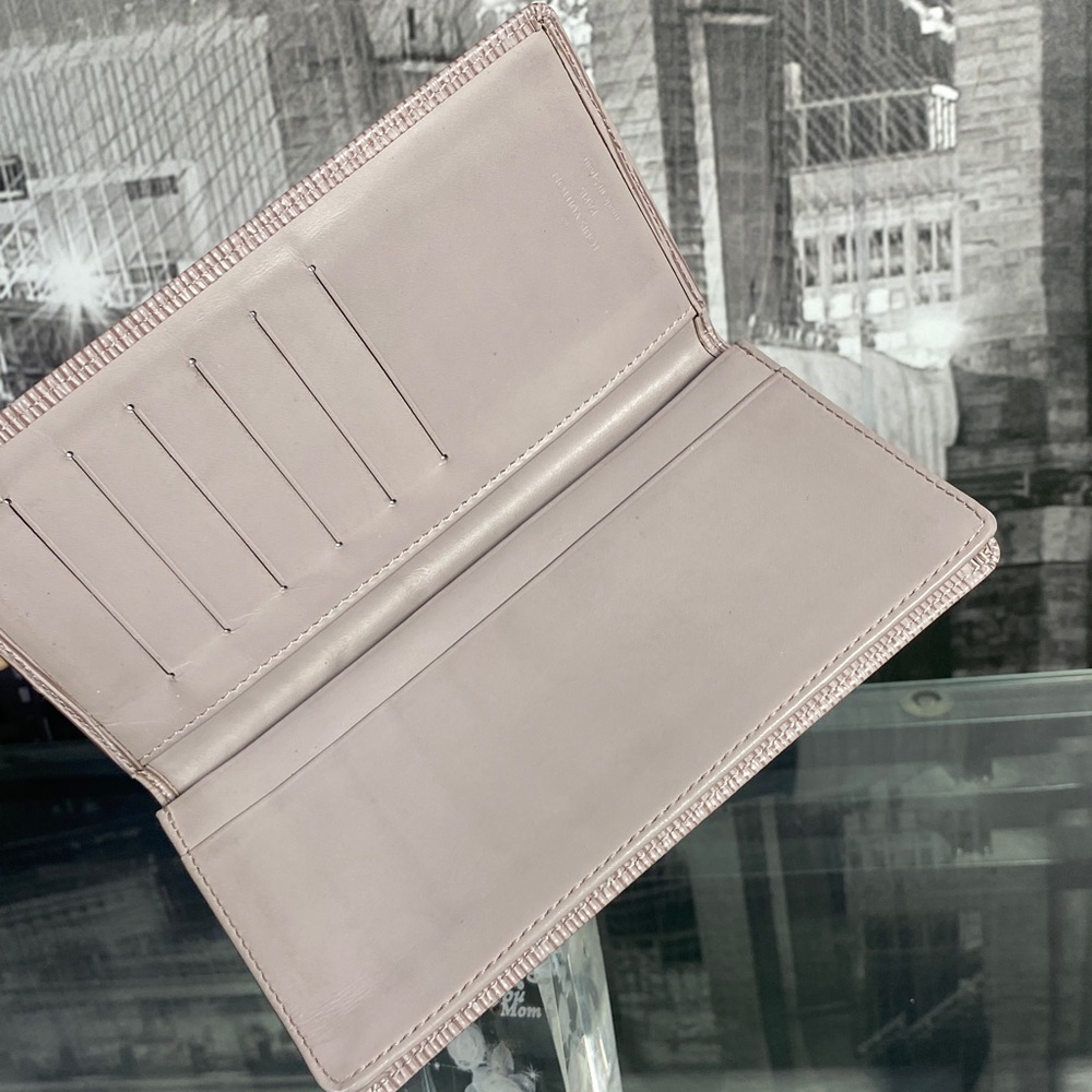 Authentic Rare Louis Vuitton Epi Checkbook Holder Wallet - Picture 13 of 15